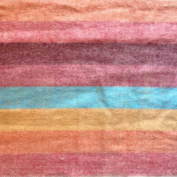 VINTAGE 100% Cashmere Striped Scarf – Made in England – 11.5” x 71” - Picture 5 of 7